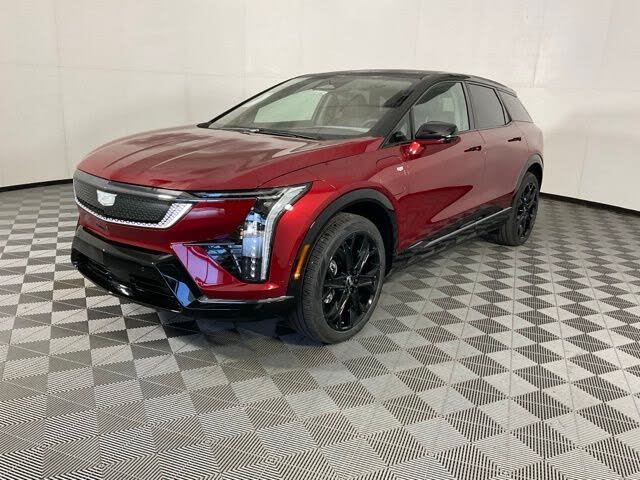 2025 Cadillac OPTIQ Sport 2 AWD