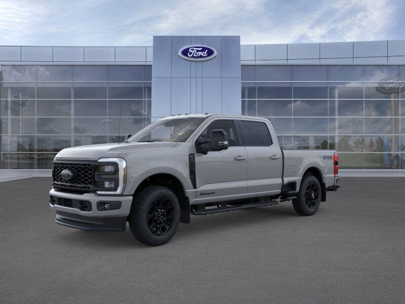 2025 Ford F-350 Super Duty Lariat Crew Cab 4WD
