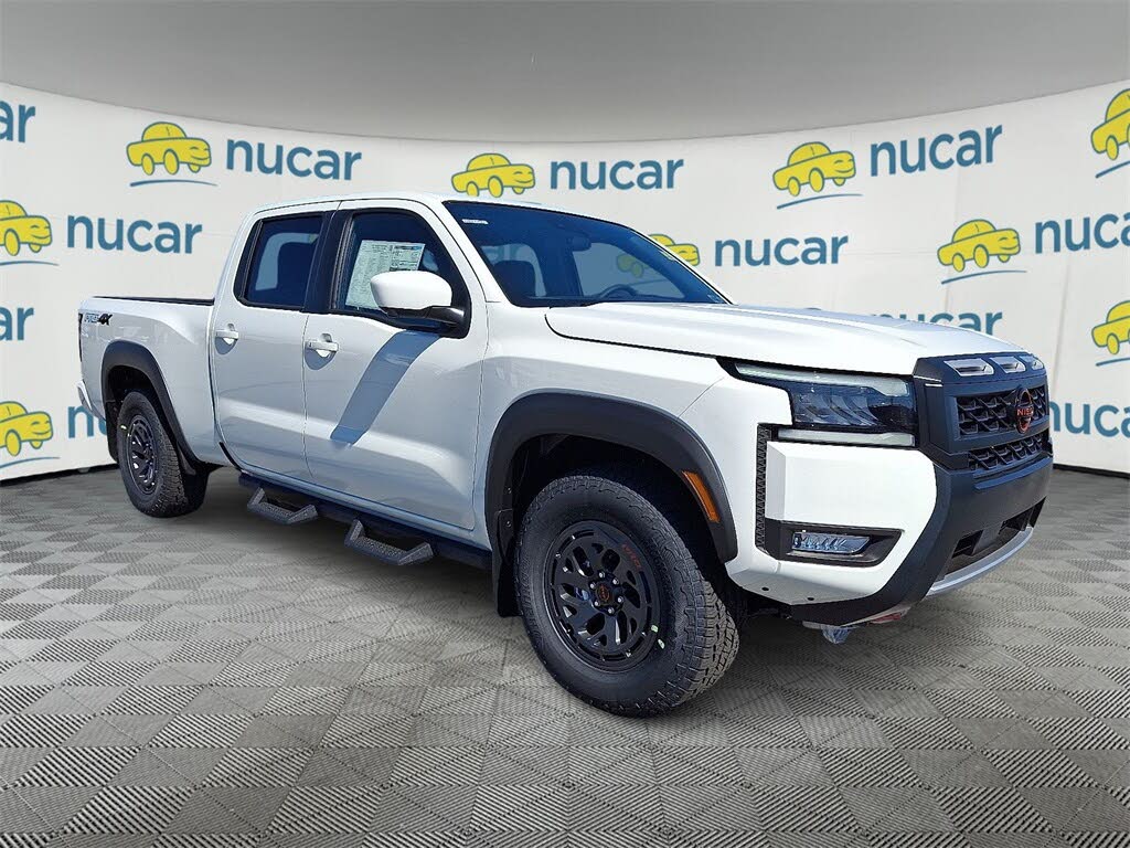 2026 Nissan Frontier PRO-4X Crew Cab LB 4WD