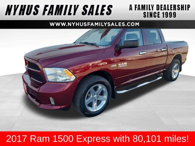2017 RAM 1500 Express Crew Cab 4WD