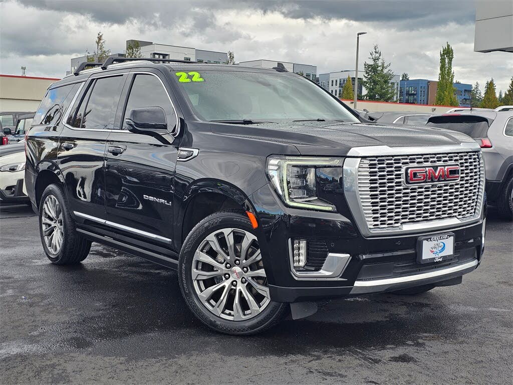 2022 GMC Yukon Denali 4WD