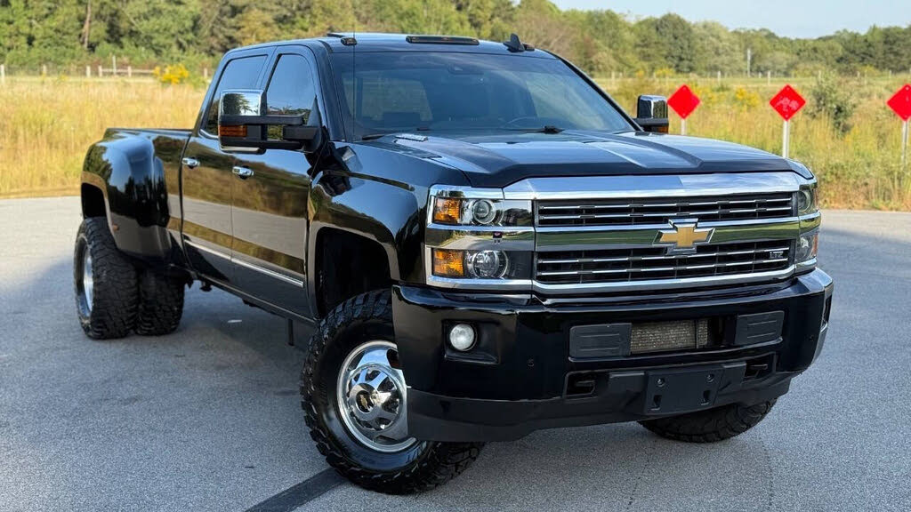 2016 Chevrolet Silverado 3500HD LTZ Crew Cab LB DRW 4WD