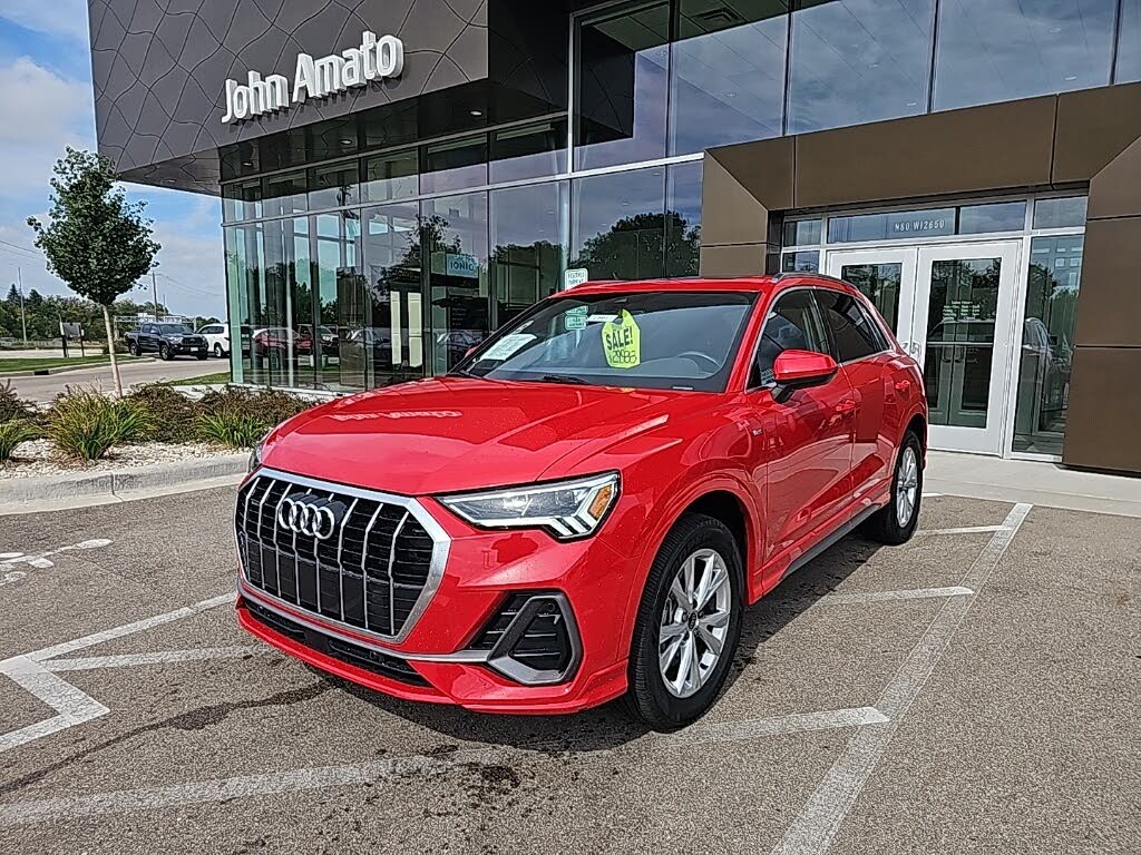 2024 Audi Q3 quattro Premium S Line 45 TFSI
