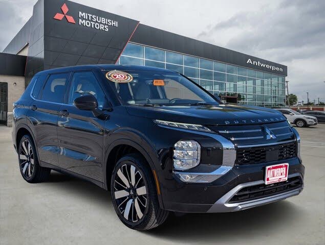 2025 Mitsubishi Outlander SE FWD