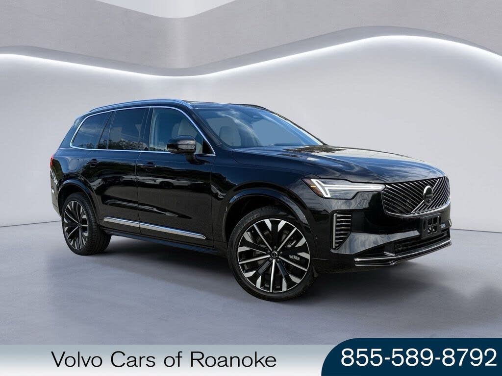 2025 Volvo XC90 B6 Plus Bright Theme 7-Passenger AWD