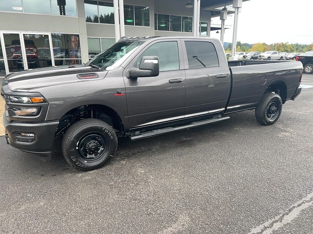 2026 RAM 2500 Tradesman Crew Cab LB 4WD