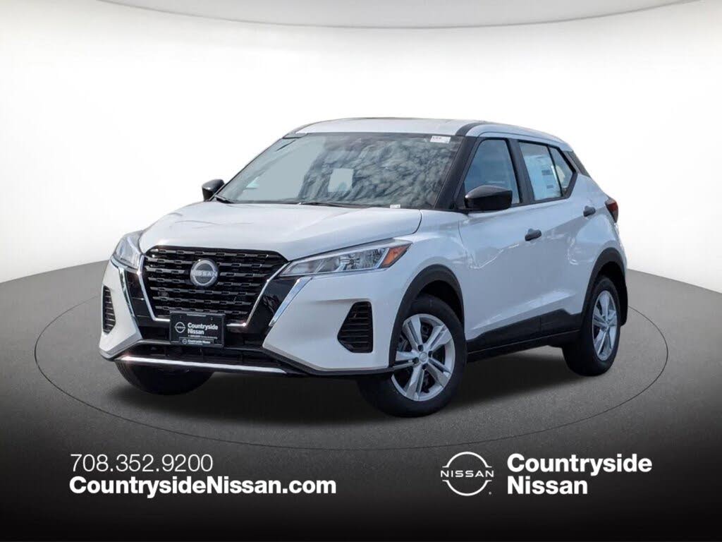 2025 Nissan Kicks Play S FWD