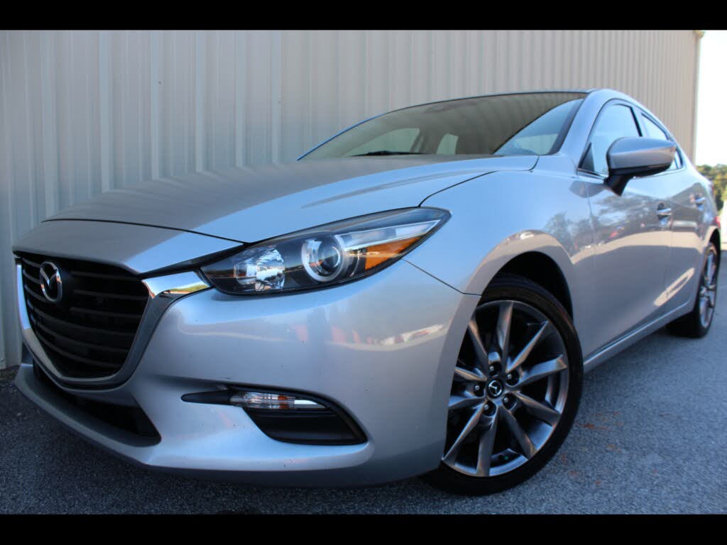 2018 Mazda MAZDA3 Touring