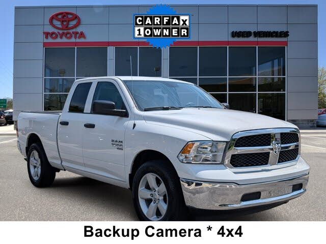 2024 RAM 1500 Classic SLT Quad Cab 4WD