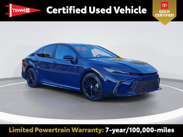 2025 Toyota Camry SE FWD