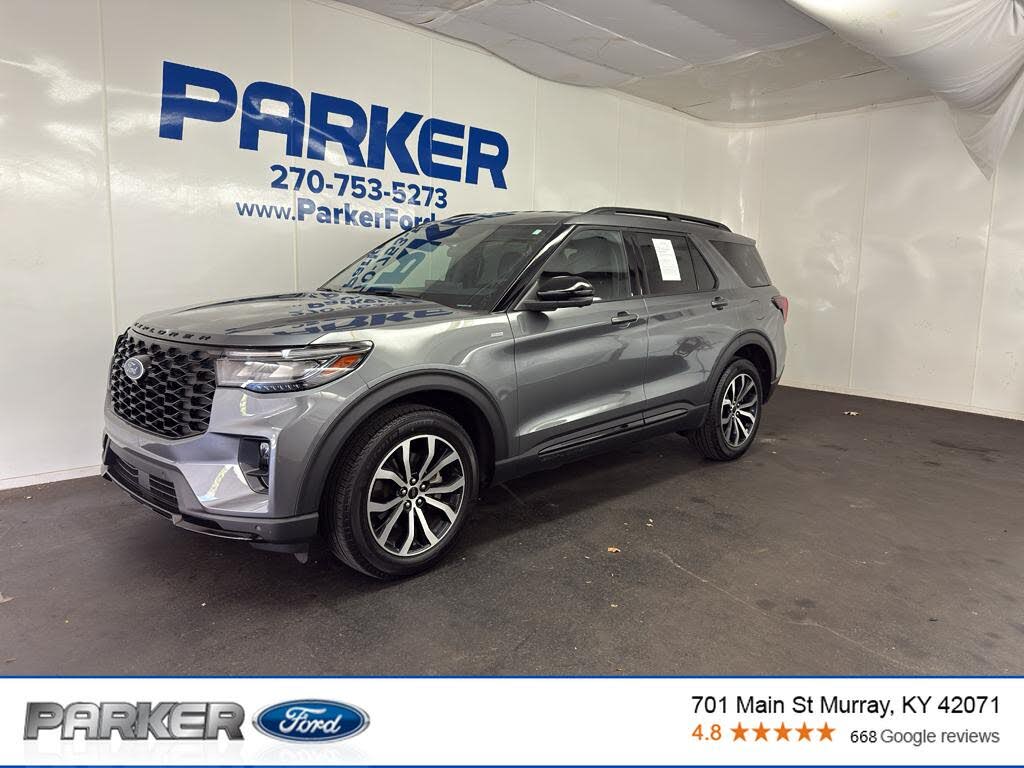 2025 Ford Explorer ST-Line AWD