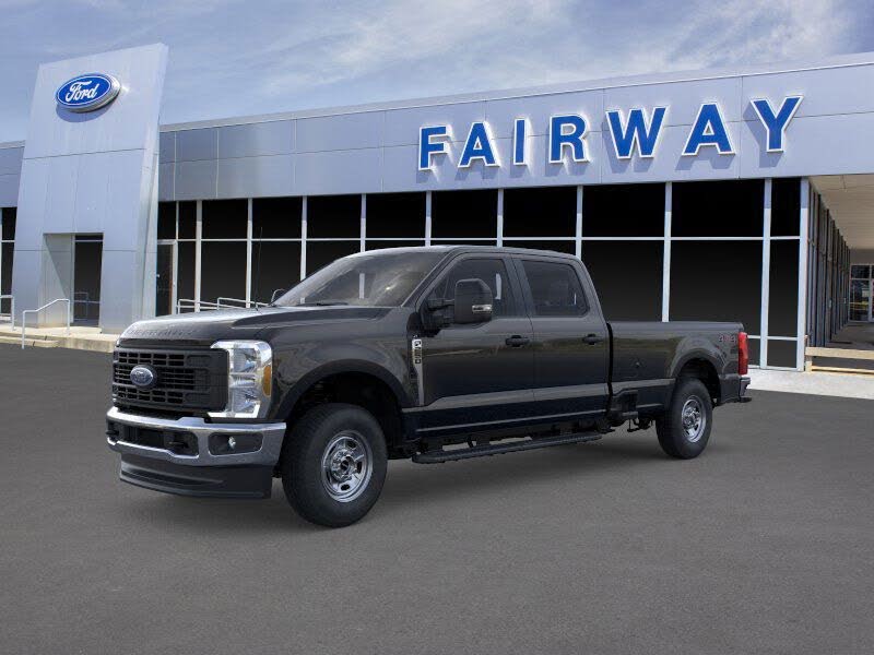 2026 Ford F-250 Super Duty XL Crew Cab 4WD