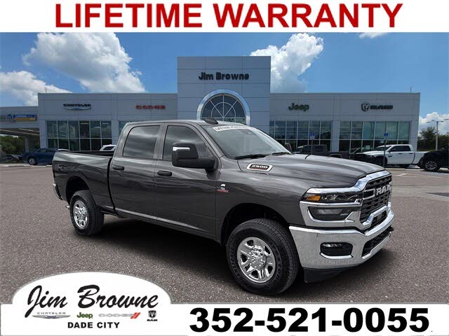 2025 RAM 2500 Tradesman Crew Cab 4WD