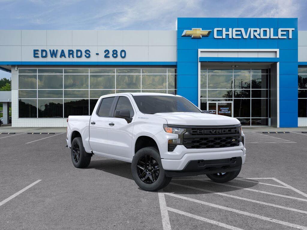 2026 Chevrolet Silverado 1500 Custom Crew Cab RWD