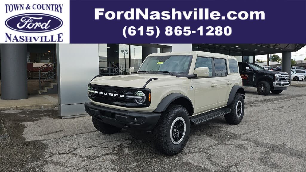 2025 Ford Bronco Outer Banks 4-Door 4WD