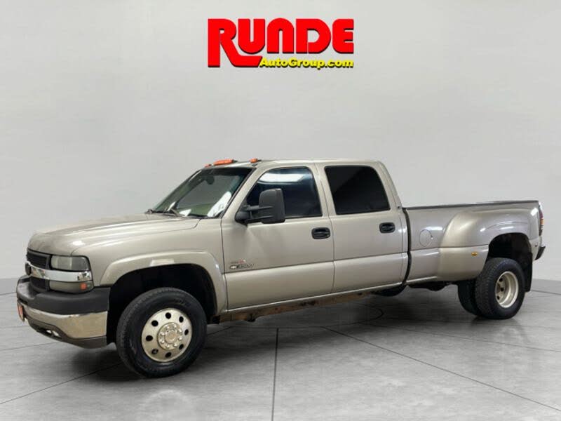 2002 Chevrolet Silverado 3500 LS Crew Cab LB DRW RWD