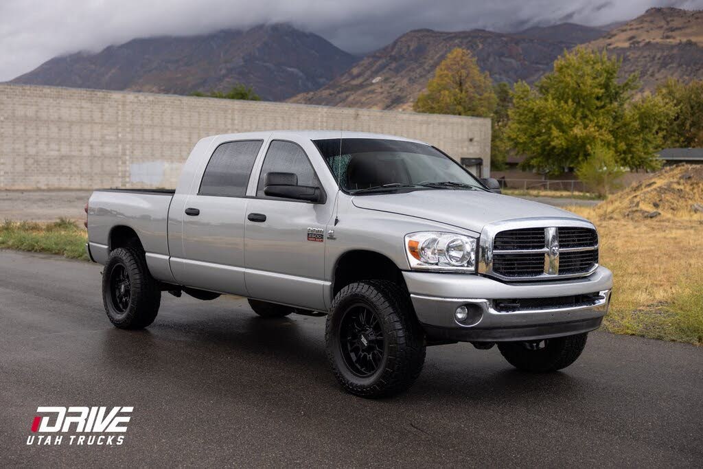2009 Dodge RAM 2500 SLT Mega Cab 4WD