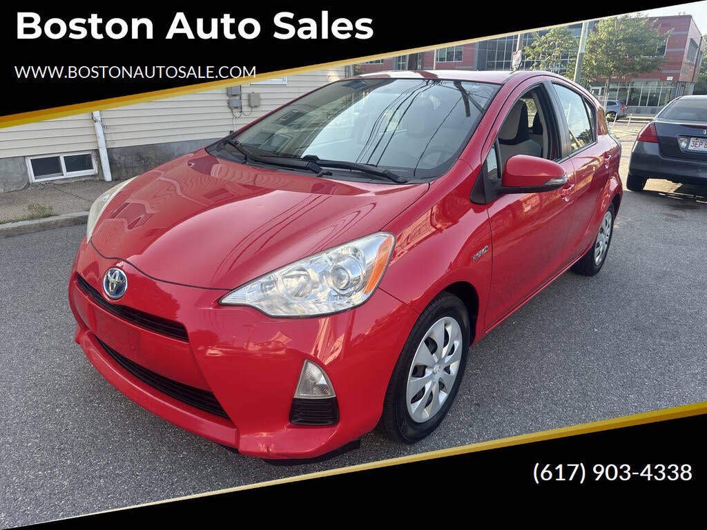 2014 Toyota Prius c Two