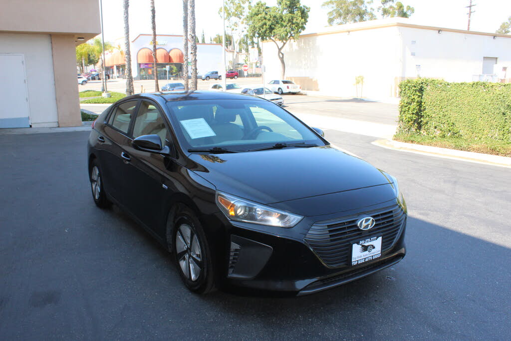 2017 Hyundai Ioniq Hybrid Blue Hatchback FWD