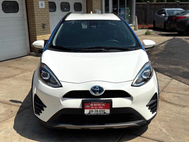 2018 Toyota Prius c Four