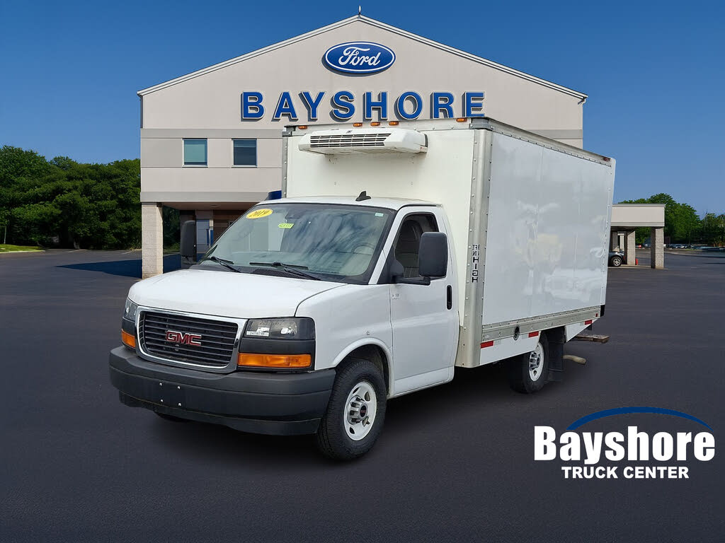 2019 GMC Savana Chassis 3500 139 Cutaway RWD