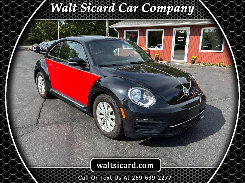 2019 Volkswagen Beetle 2.0T S Hatchback FWD