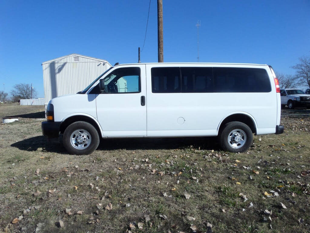 2020 Chevrolet Express 2500 LS RWD