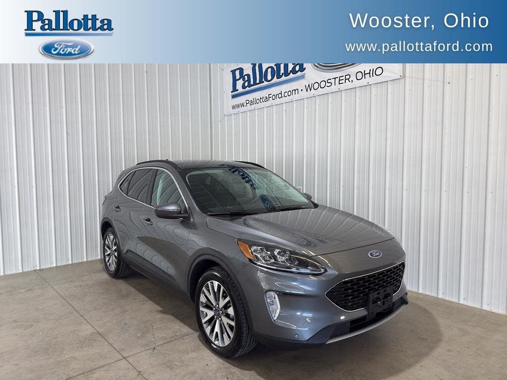 2022 Ford Escape Hybrid Titanium AWD