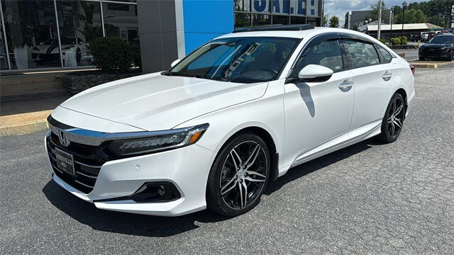 2022 Honda Accord Touring FWD
