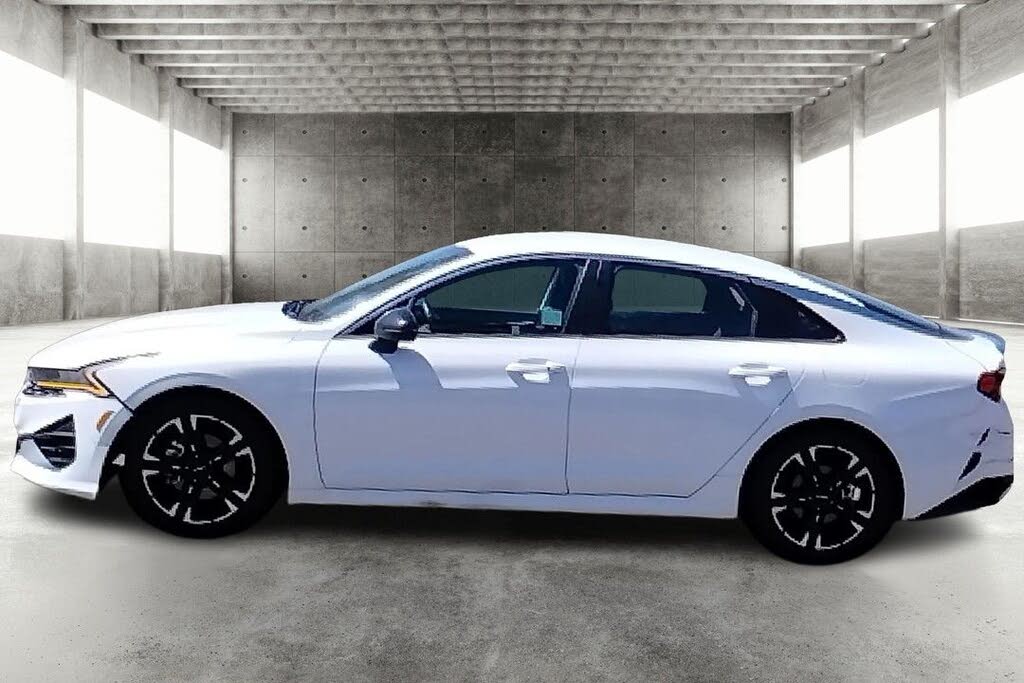 2022 Kia K5 GT-Line FWD
