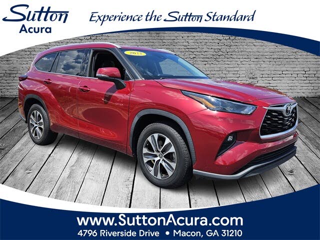 2022 Toyota Highlander XLE FWD