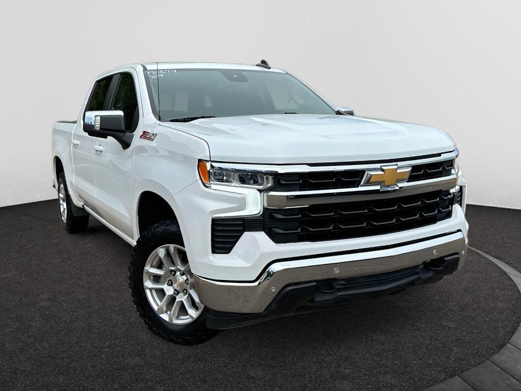 2024 Chevrolet Silverado 1500 LT Crew Cab 4WD