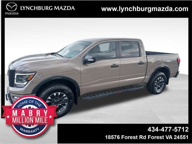 2024 Nissan Titan PRO-4X Crew Cab 4WD