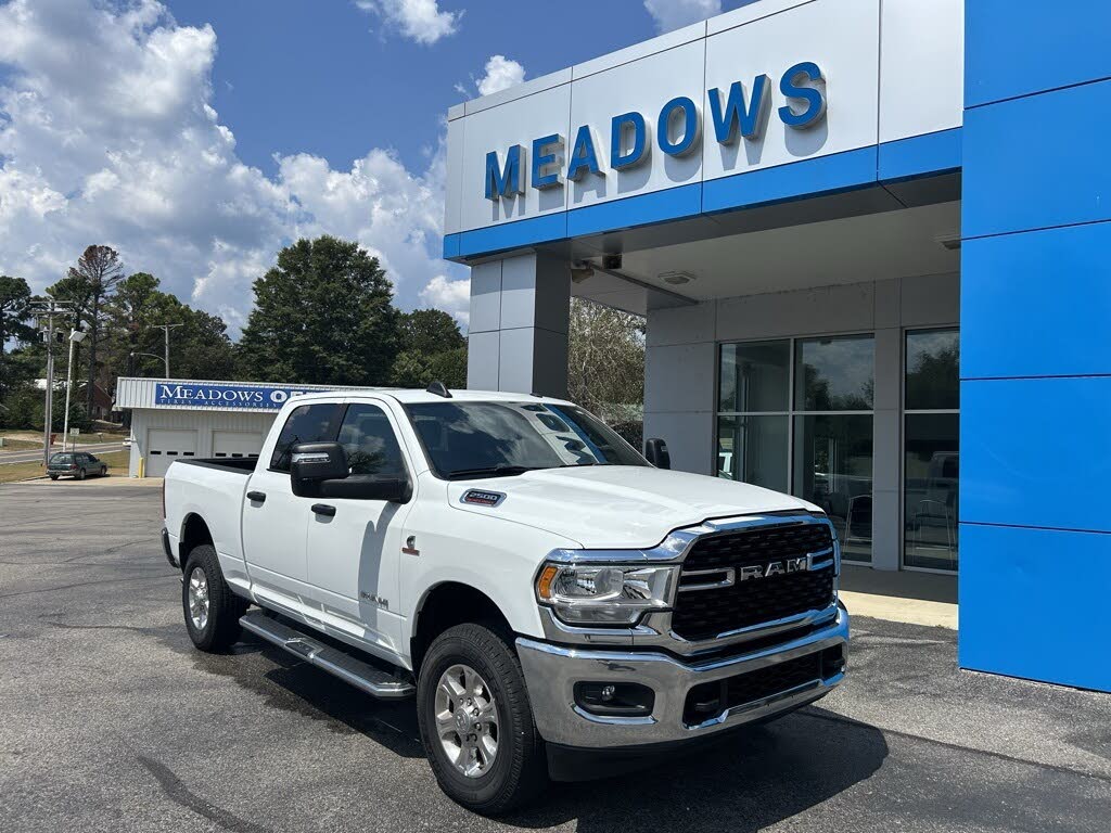 2024 RAM 2500 Big Horn Crew Cab 4WD