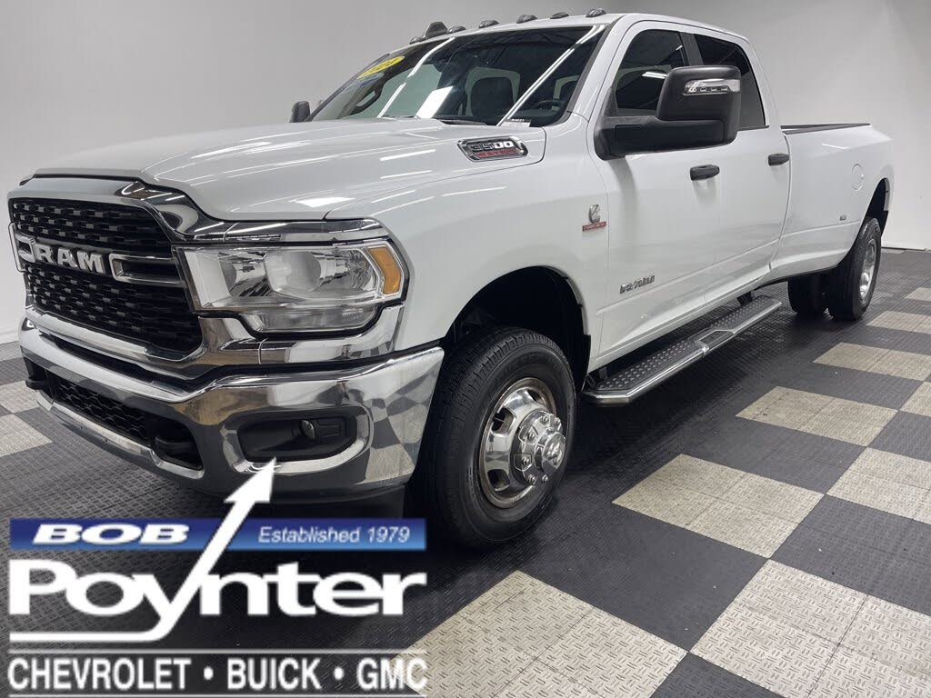 2024 RAM 3500 Big Horn Crew Cab LB DRW 4WD