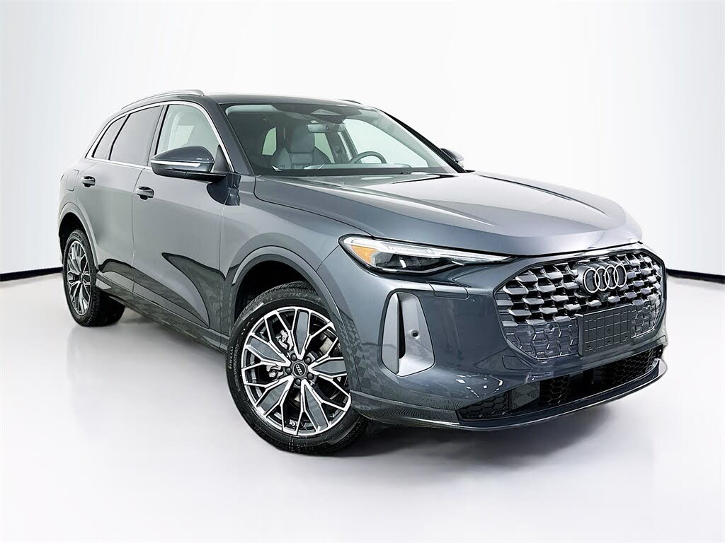 2025 Audi Q5 quattro Premium Plus 40 TFSI