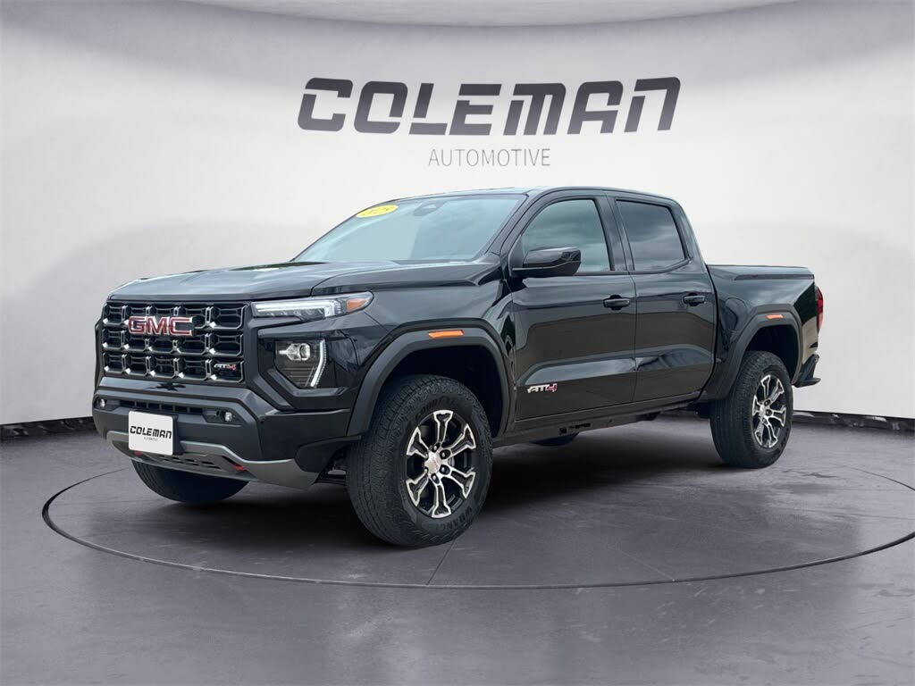 2025 GMC Canyon AT4 Crew Cab 4WD