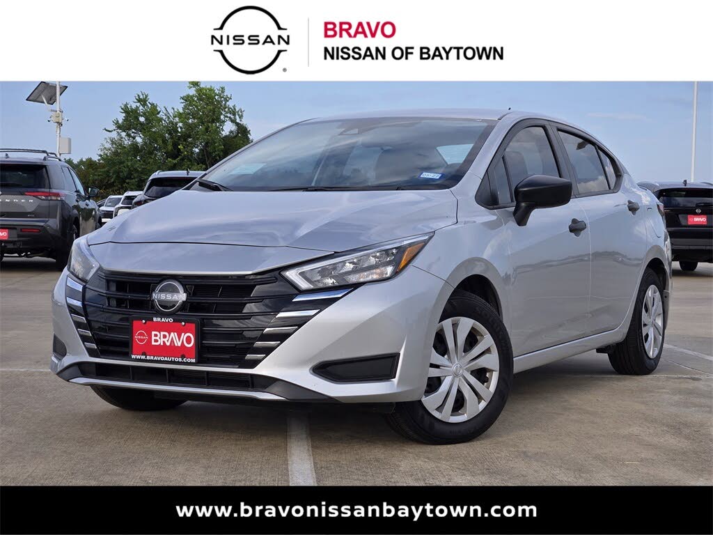 2025 Nissan Versa S FWD