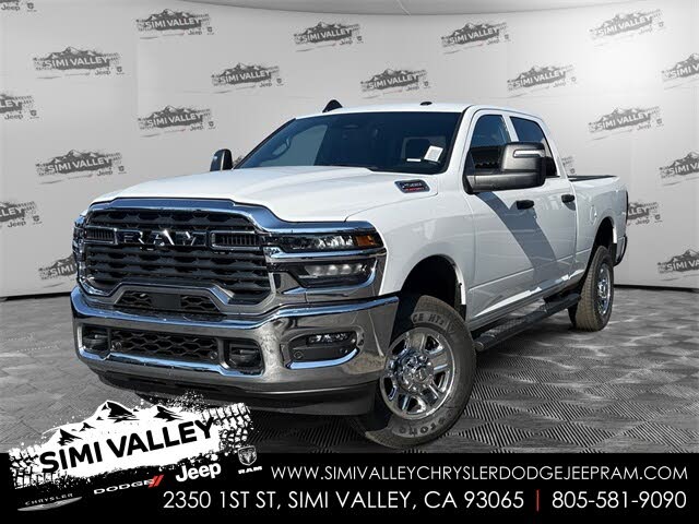 2025 RAM 2500 Tradesman Crew Cab 4WD