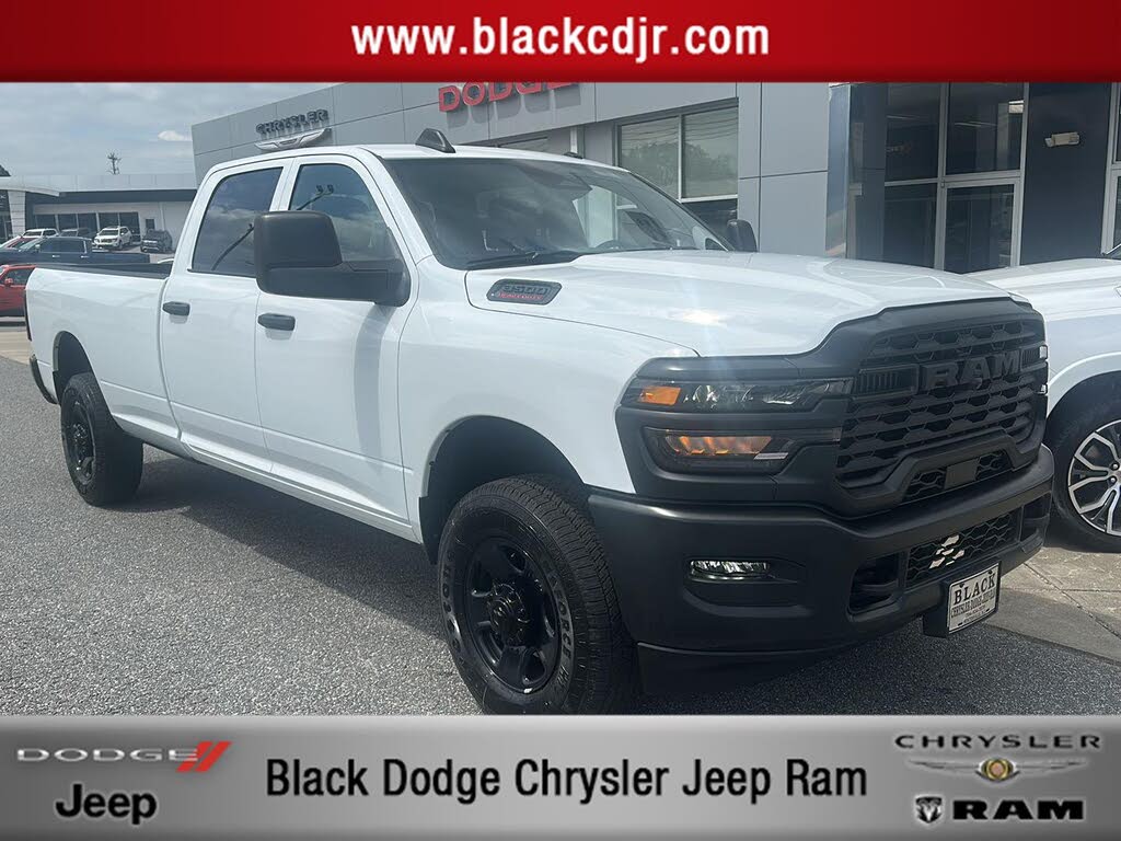 2026 RAM 3500 Tradesman Crew Cab LB 4WD