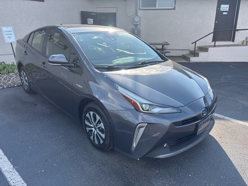 2020 Toyota Prius LE AWD-e