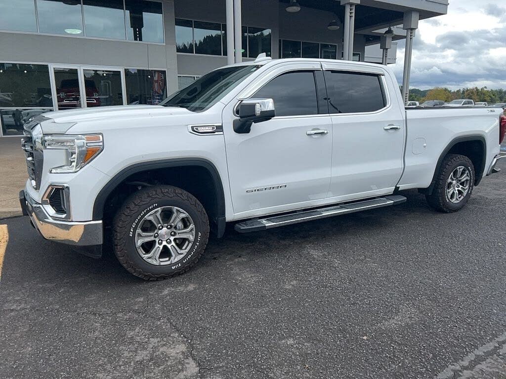 2021 GMC Sierra 1500 SLT Crew Cab 4WD