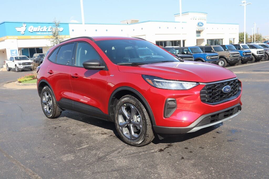 2026 Ford Escape ST-Line FWD