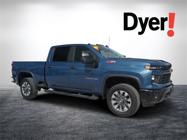2025 Chevrolet Silverado 2500HD Custom Crew Cab 4WD