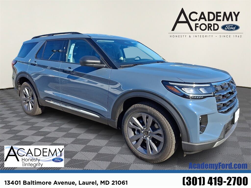 2025 Ford Explorer Active AWD