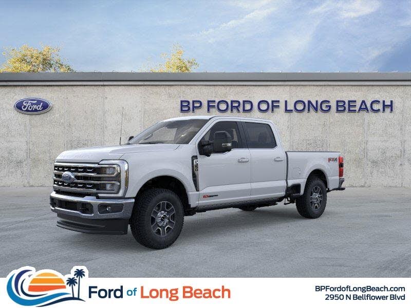 2026 Ford F-350 Super Duty Lariat Crew Cab 4WD