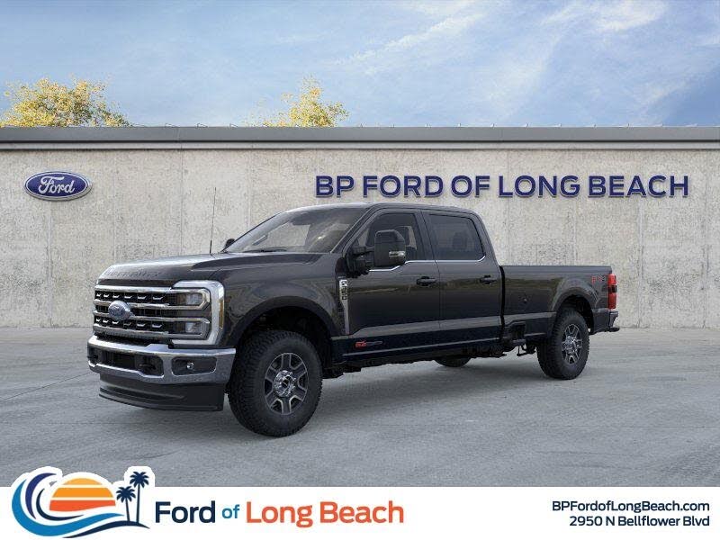 2026 Ford F-350 Super Duty Lariat Crew Cab 4WD