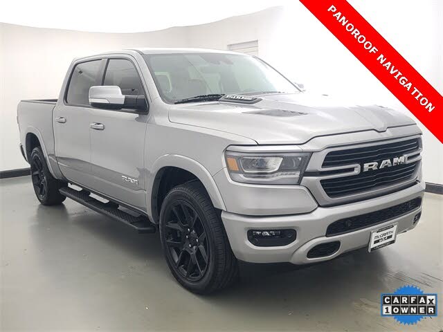 2022 RAM 1500 Laramie Crew Cab 4WD