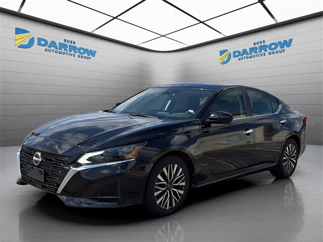 2023 Nissan Altima 2.5 SV FWD