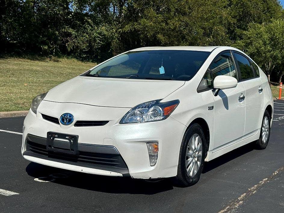 2013 Toyota Prius Plug-In Hybrid Advanced